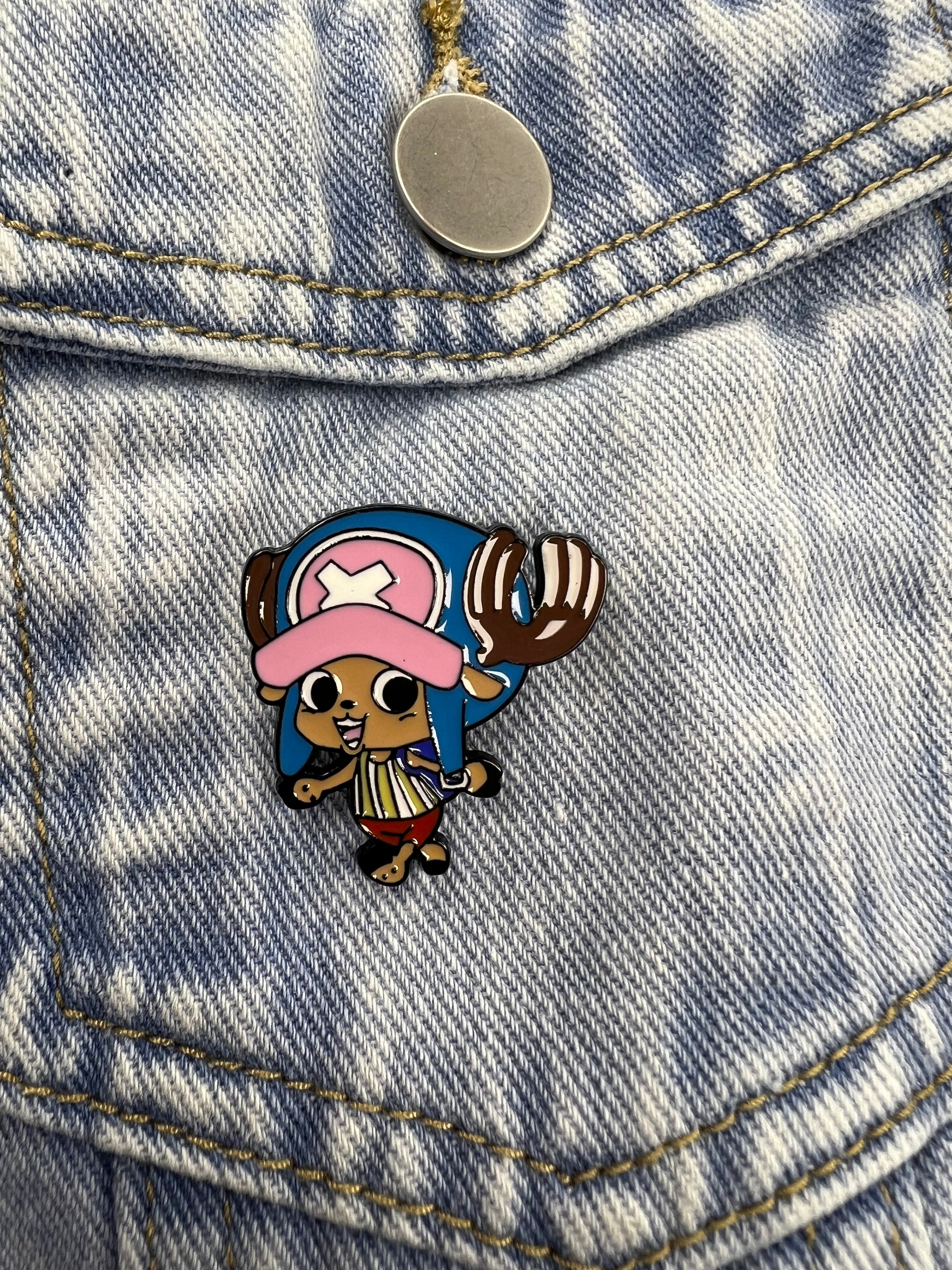 One piece pin set